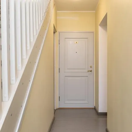 2-story Loft, Large Terrace, Next To Old Town