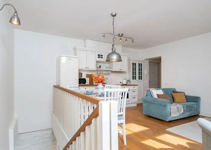 2-story Loft, Large Terrace, Next To Old Town Apartment *