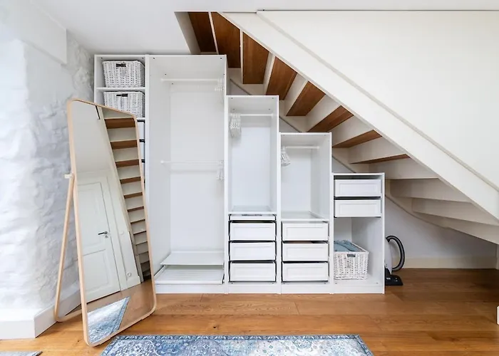 2-story Loft, Large Terrace, Next To Old Town Apartment