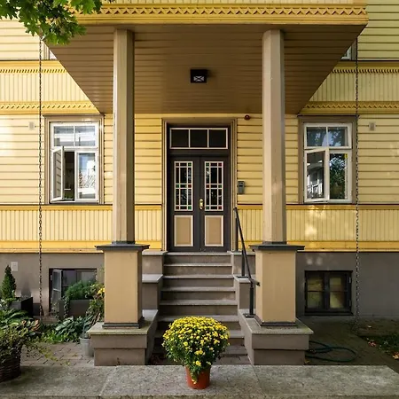 2-story Loft, Large Terrace, Next To Old Town Apartamento